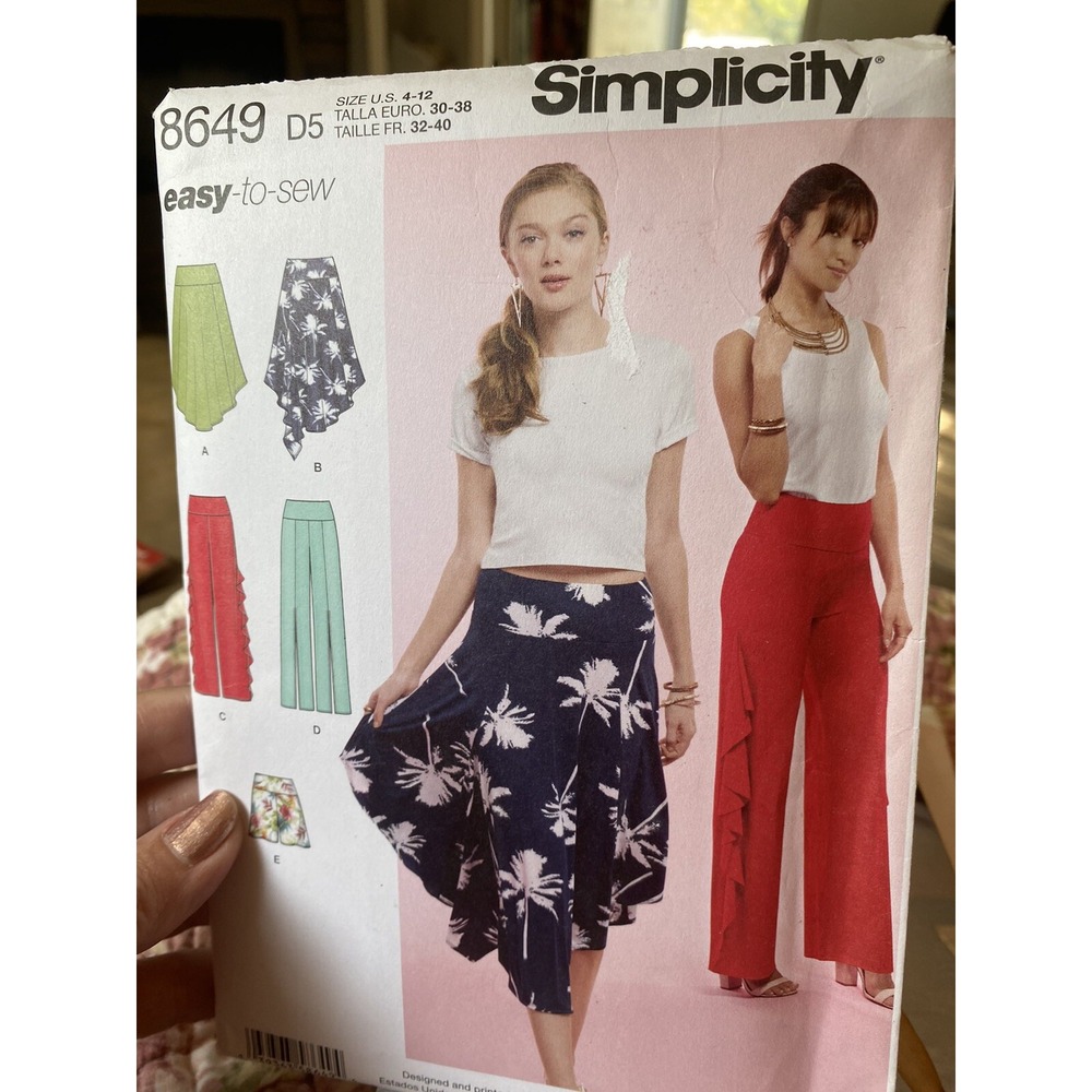 Simplicity 8649 EASY Swing Shorts, Asymmetrical Skirt, or Ruffle Pants Sz 4-12